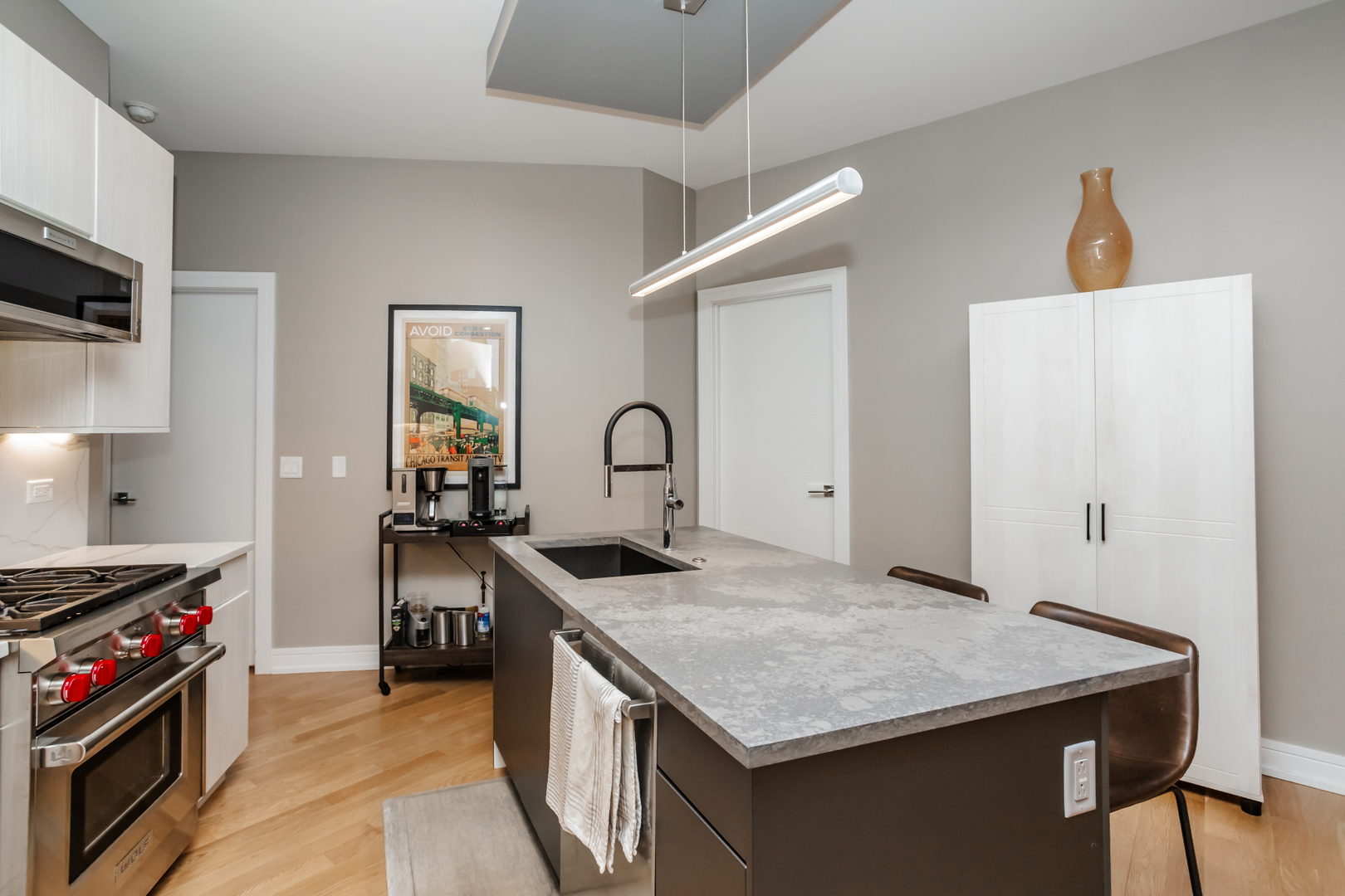 680 N Milwaukee Avenue Unit: 305