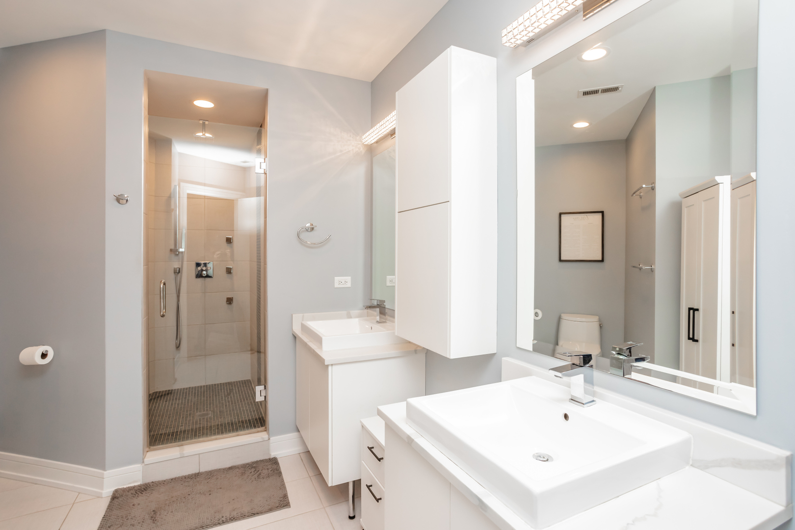 680 N Milwaukee Avenue Unit: 305