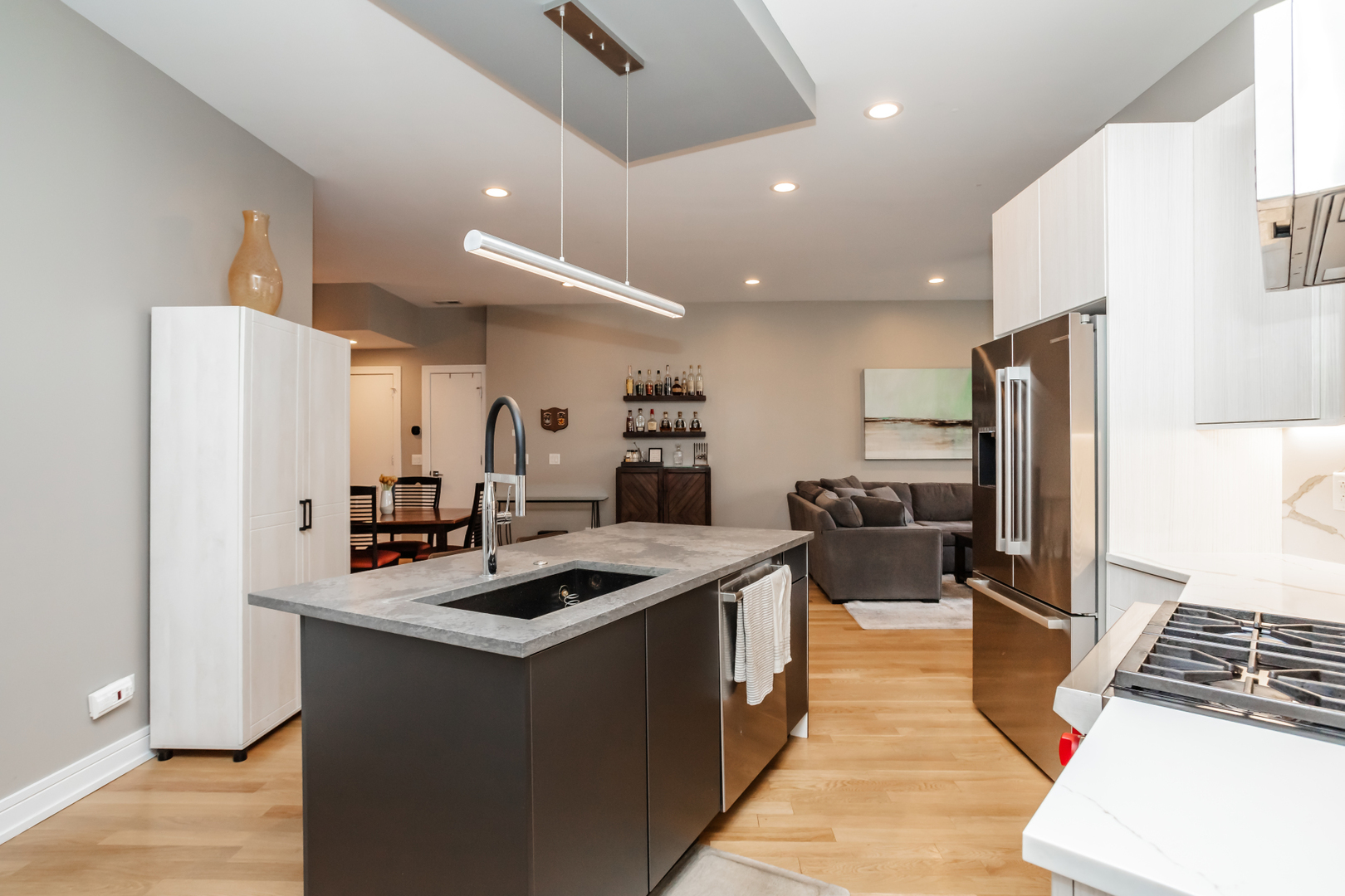 680 N Milwaukee Avenue Unit: 305