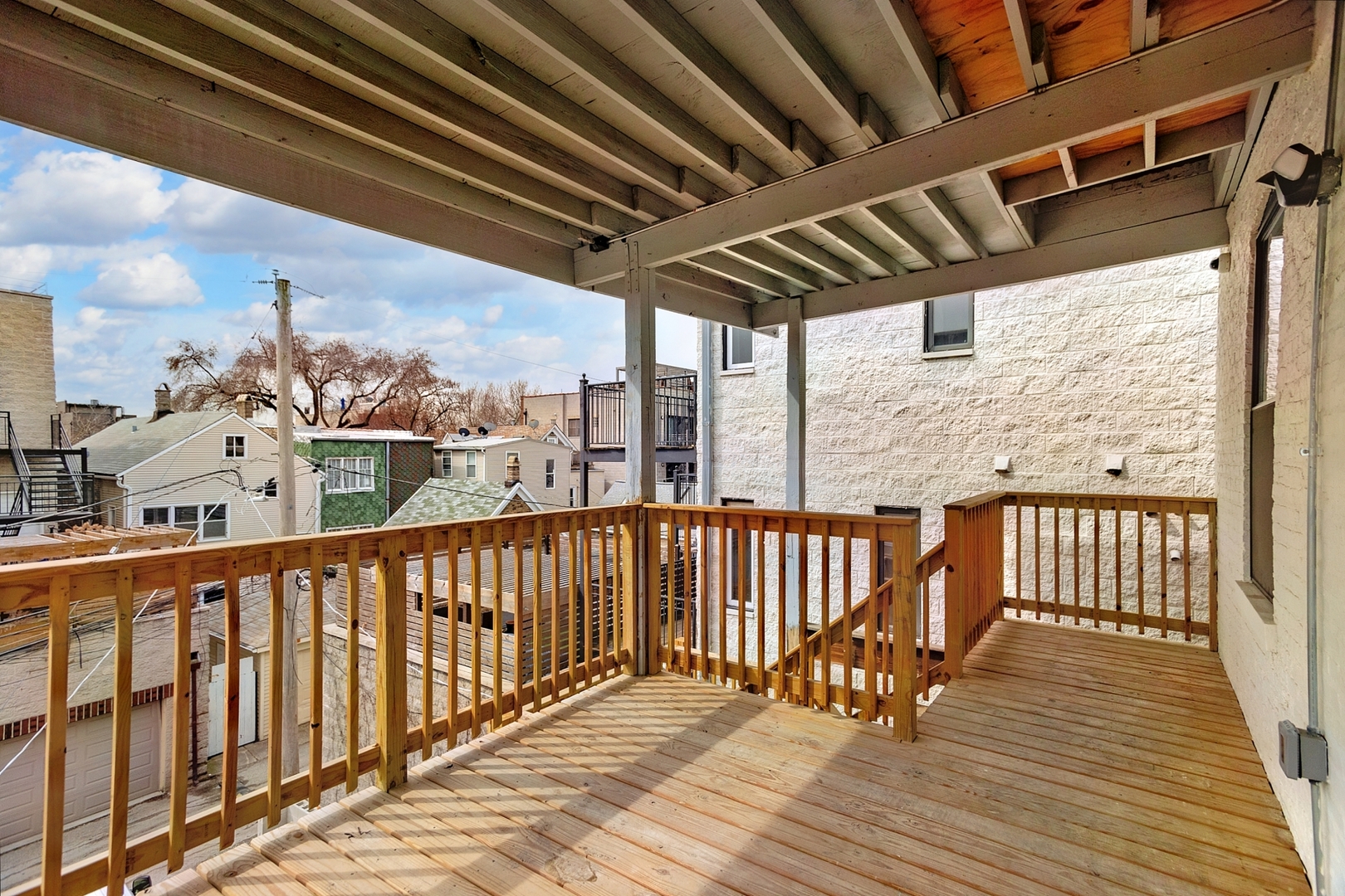 1723 W Pierce Avenue Unit: 3