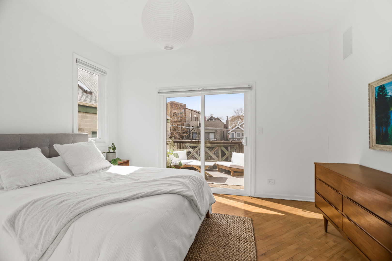 852 N Paulina Street Unit: 3