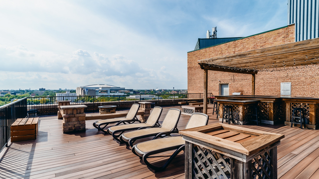 1645 W Ogden Avenue Unit: 709