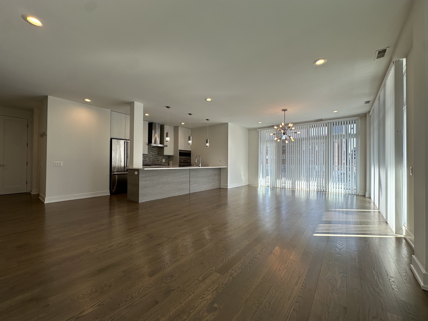 236 S Racine Avenue Unit: 201