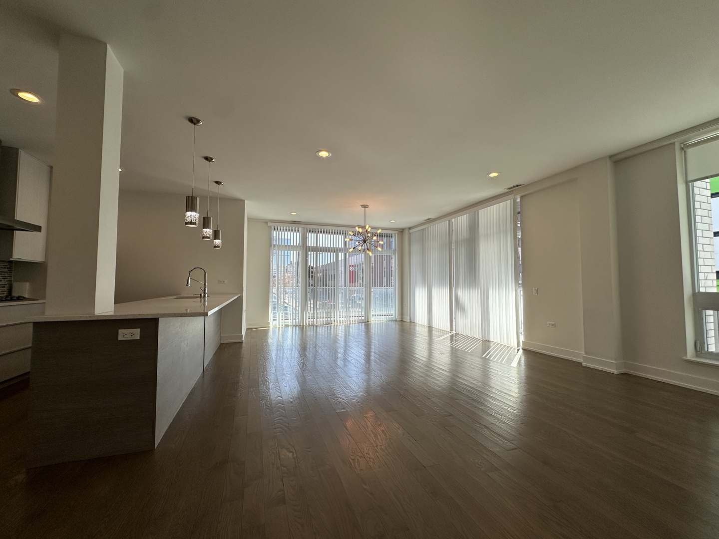 236 S Racine Avenue Unit: 201