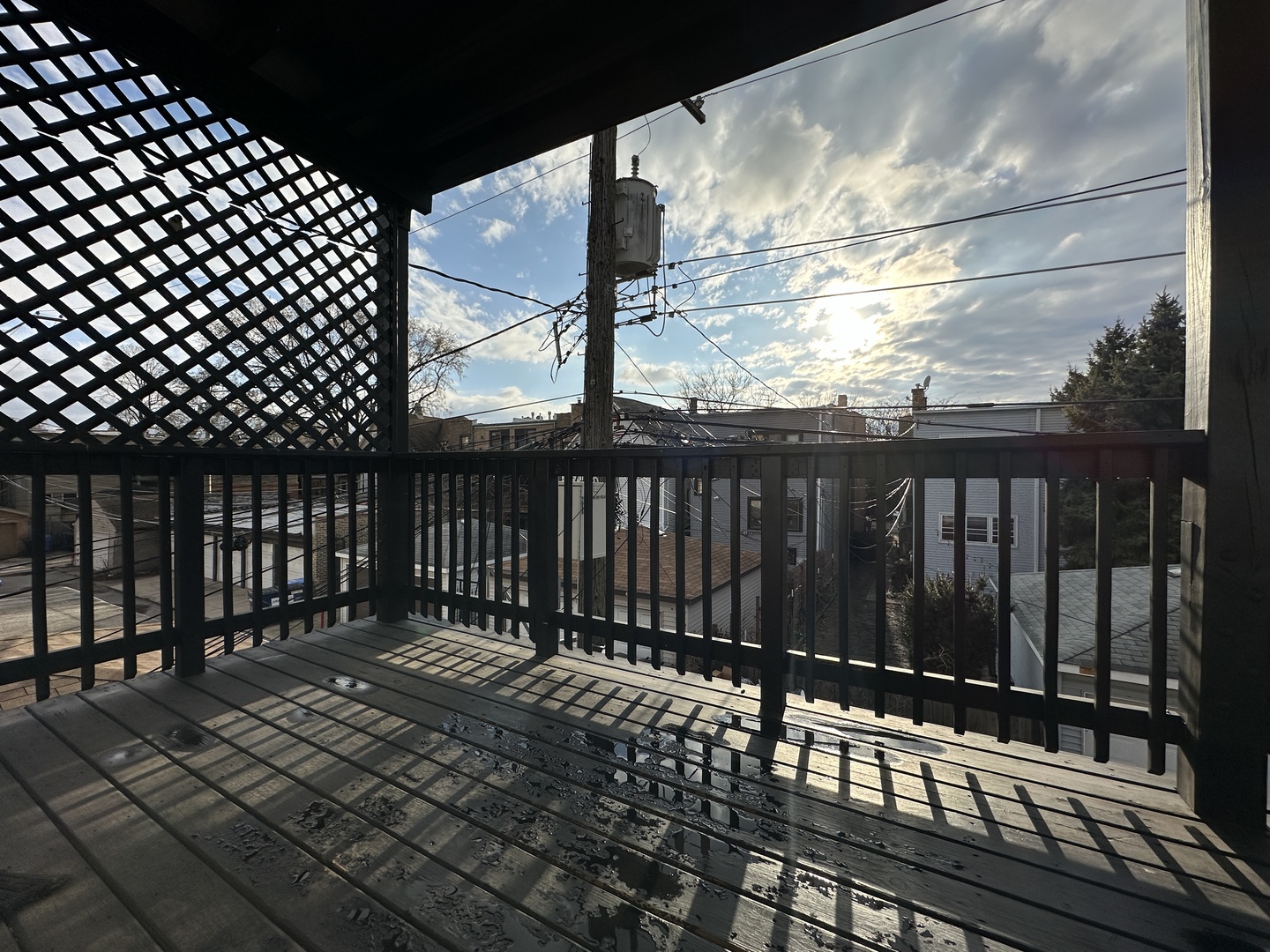 2630 N Fairfield Avenue Unit: 2R