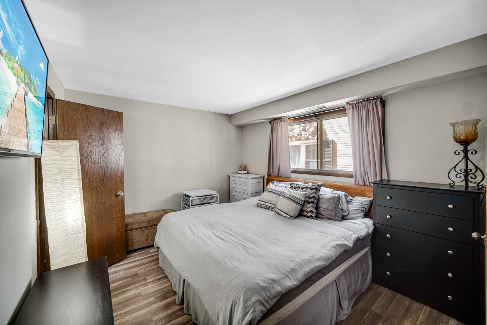 6458 N Northwest Highway Unit: A4
