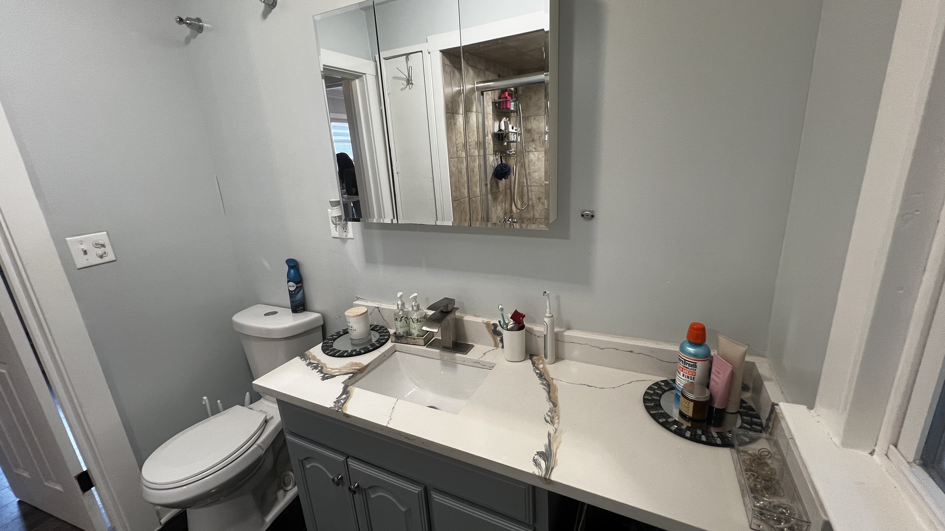 2424 W Charleston Street Unit: 1