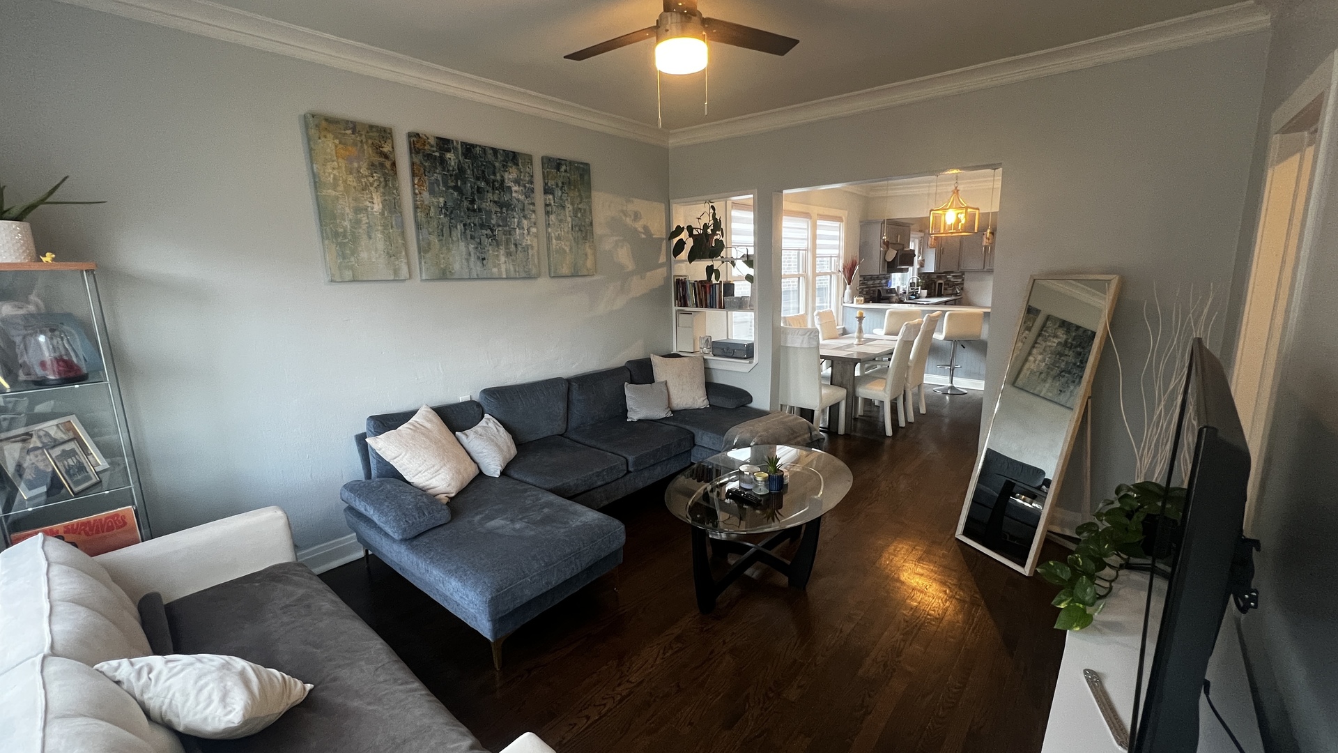 2424 W Charleston Street Unit: 1