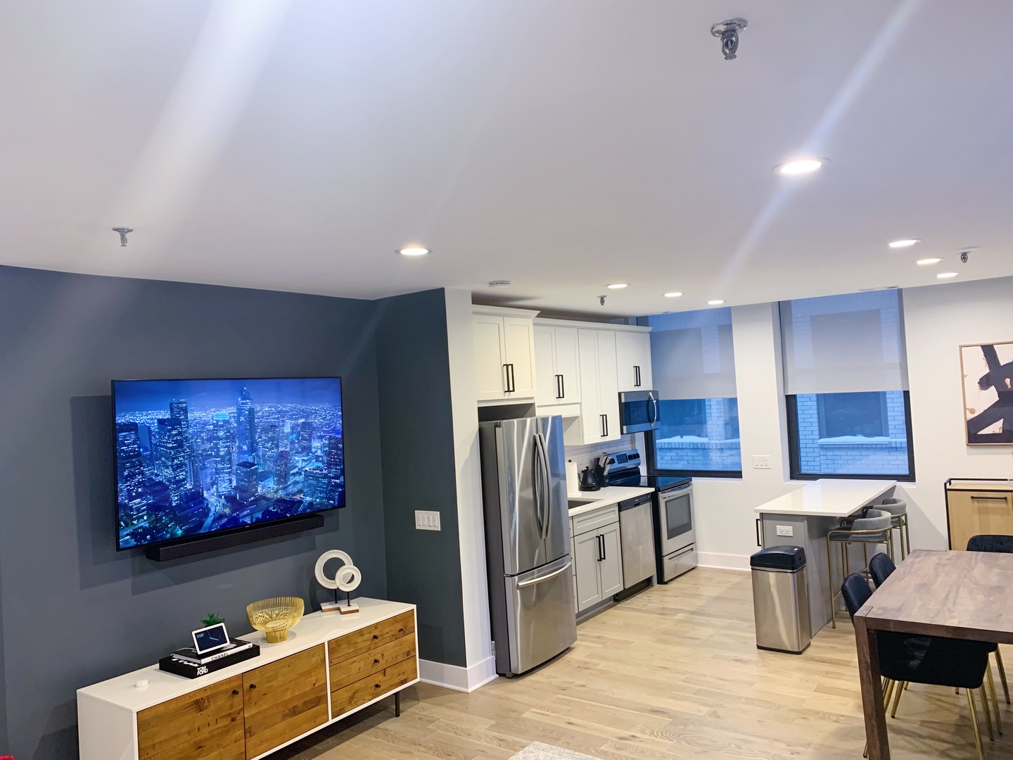 680 S Federal Street Unit: 808