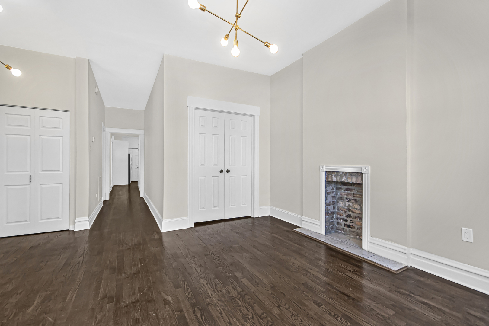 1337 N Western Avenue Unit: 1