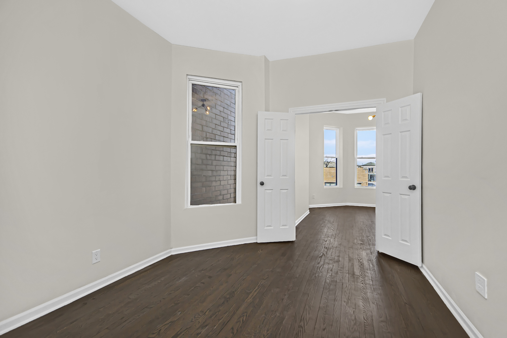1337 N Western Avenue Unit: 1