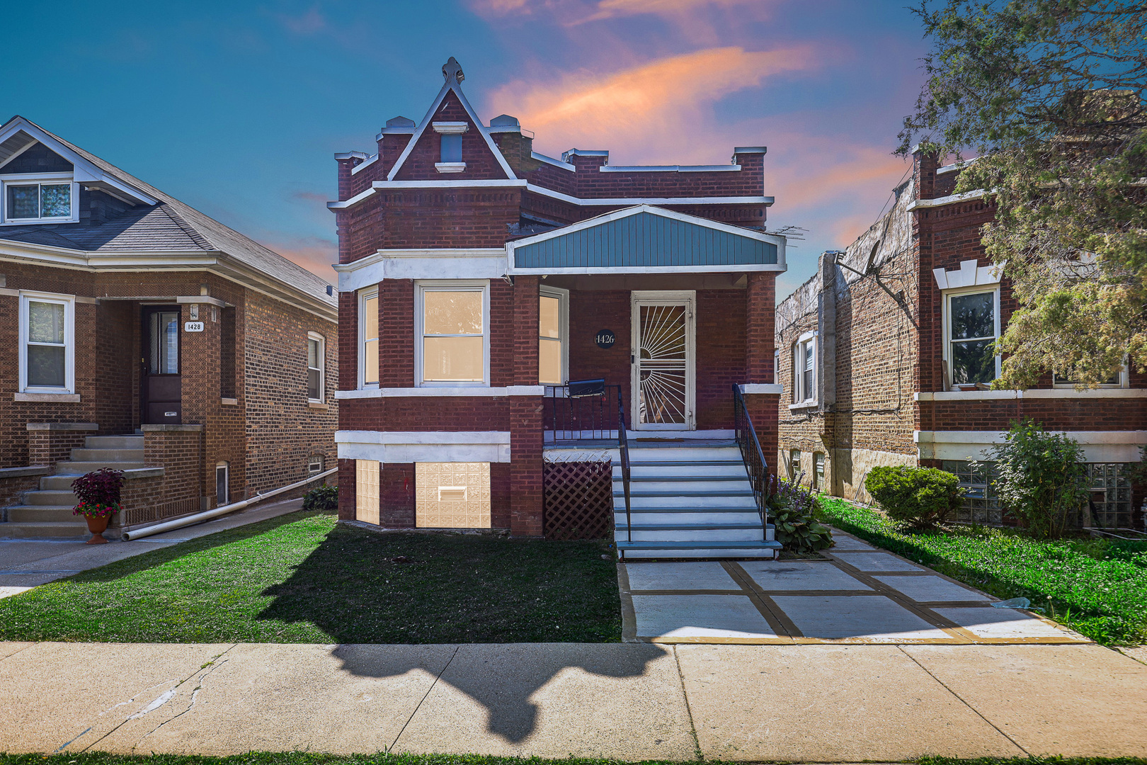 1426 S 57th Court