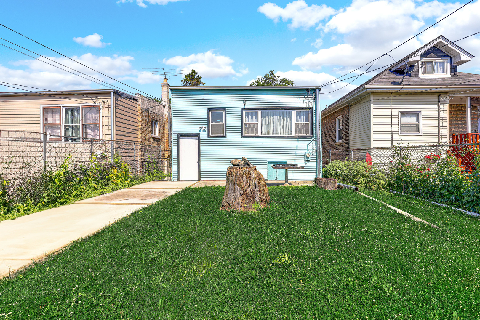 1426 S 57th Court