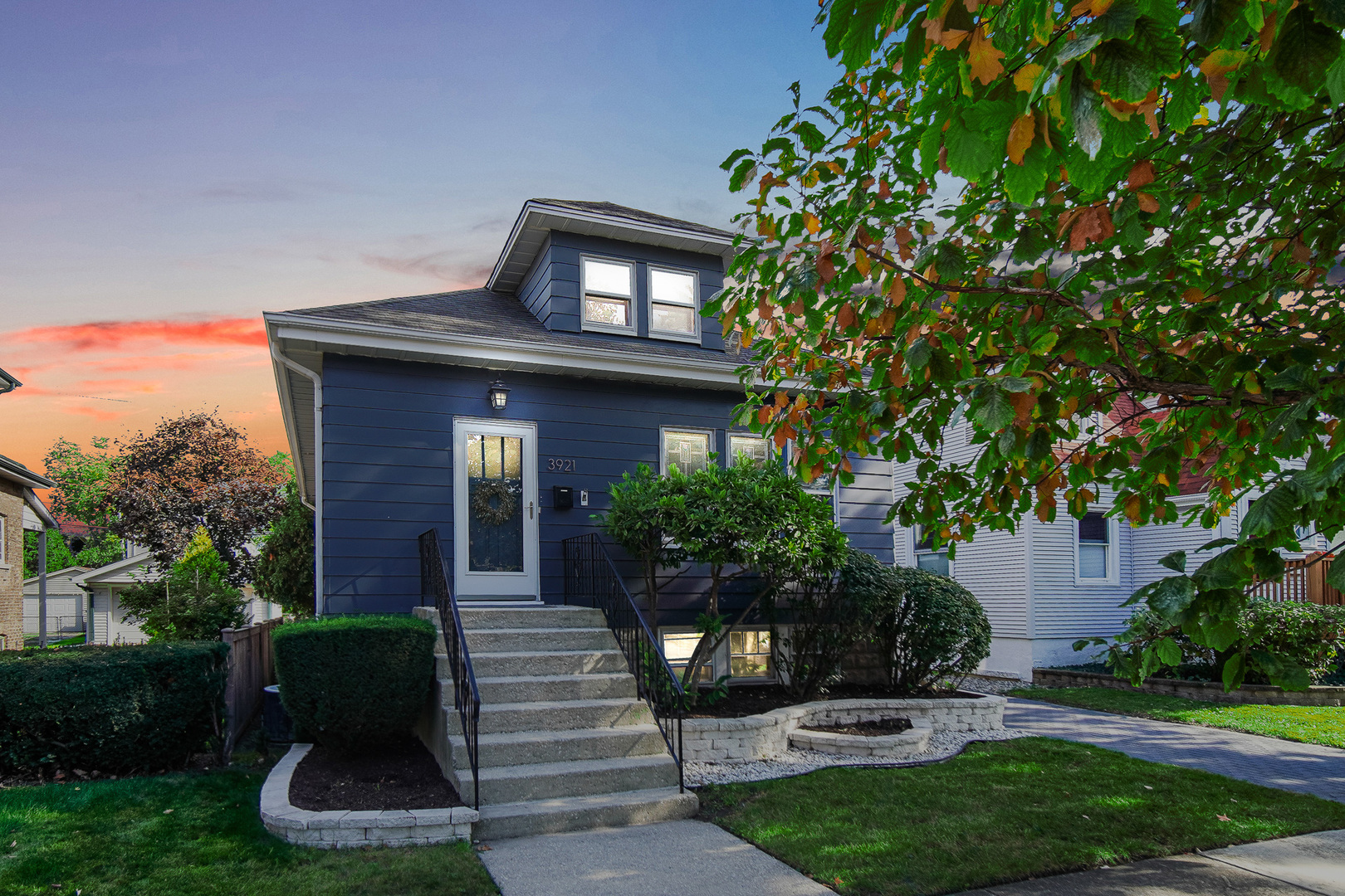 3921 Sunnyside Avenue