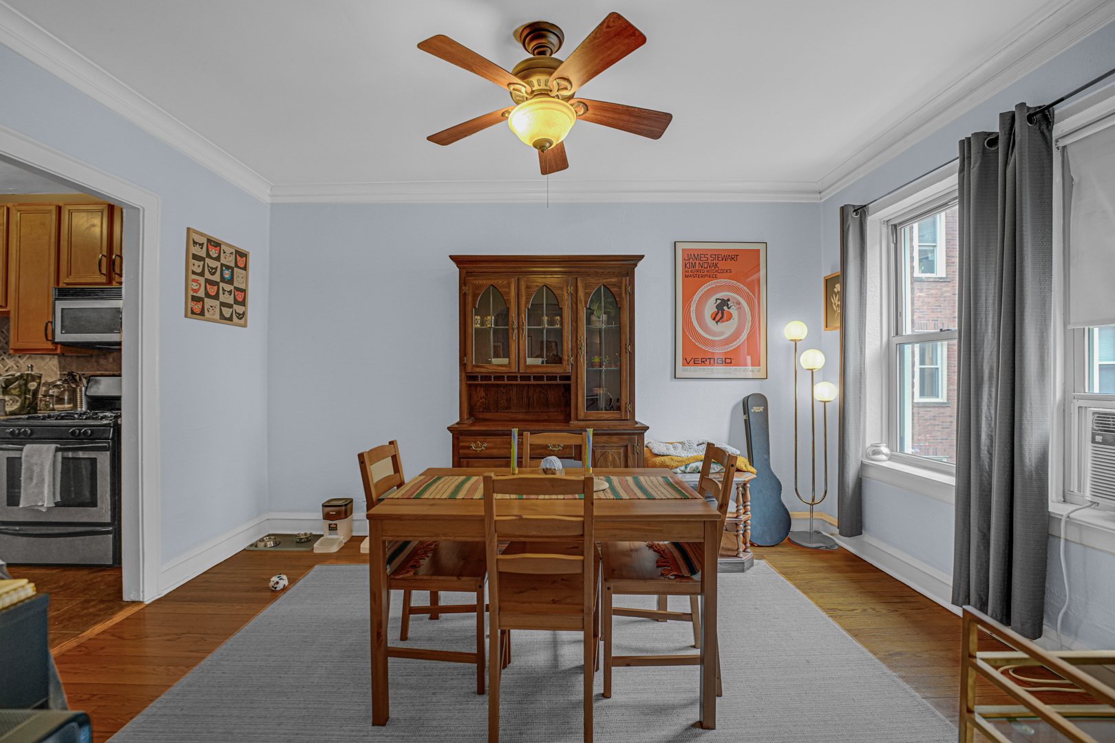 4126 N Kedvale Avenue Unit: 202