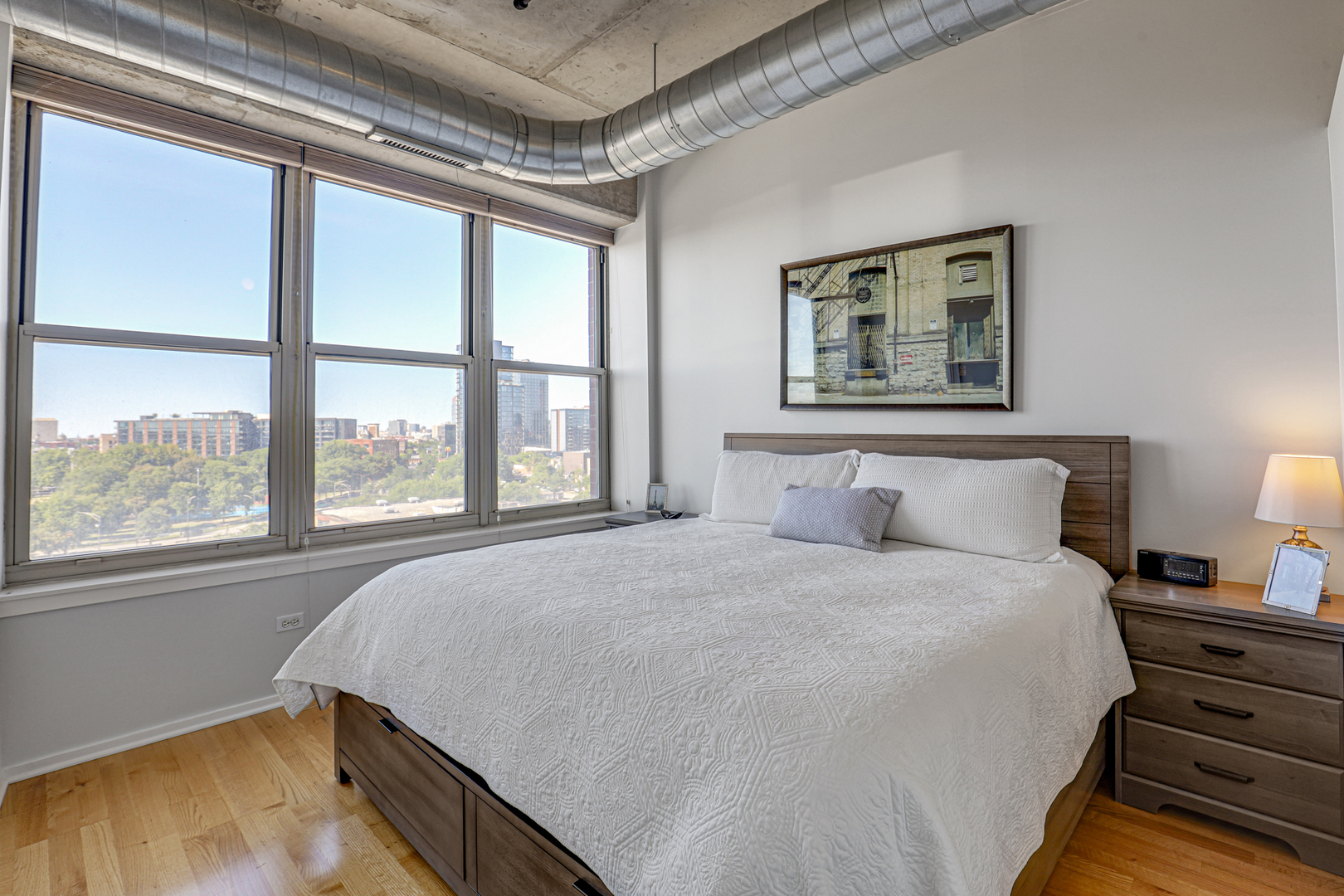 6 S Laflin Street Unit: 801