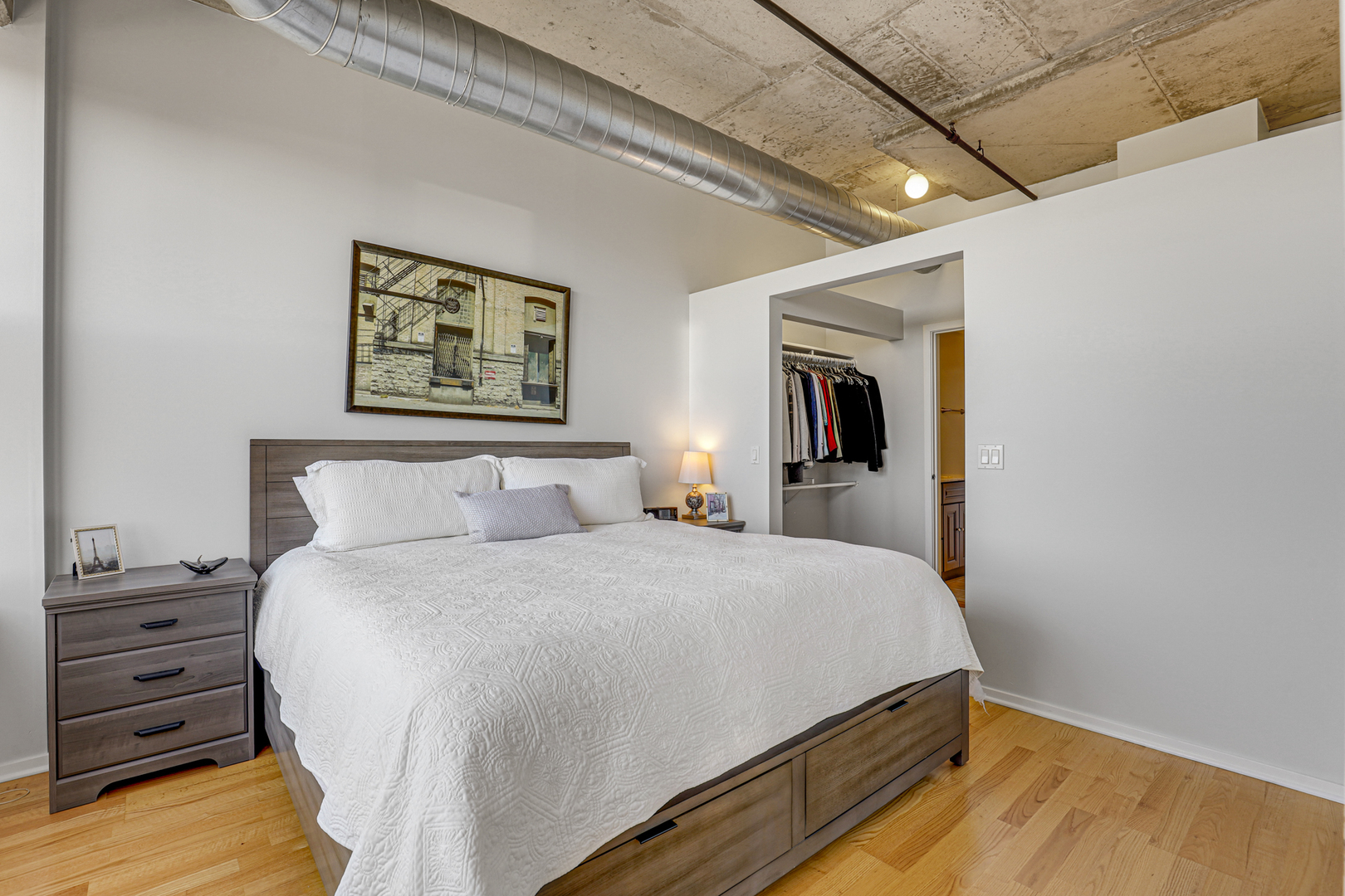 6 S Laflin Street Unit: 801