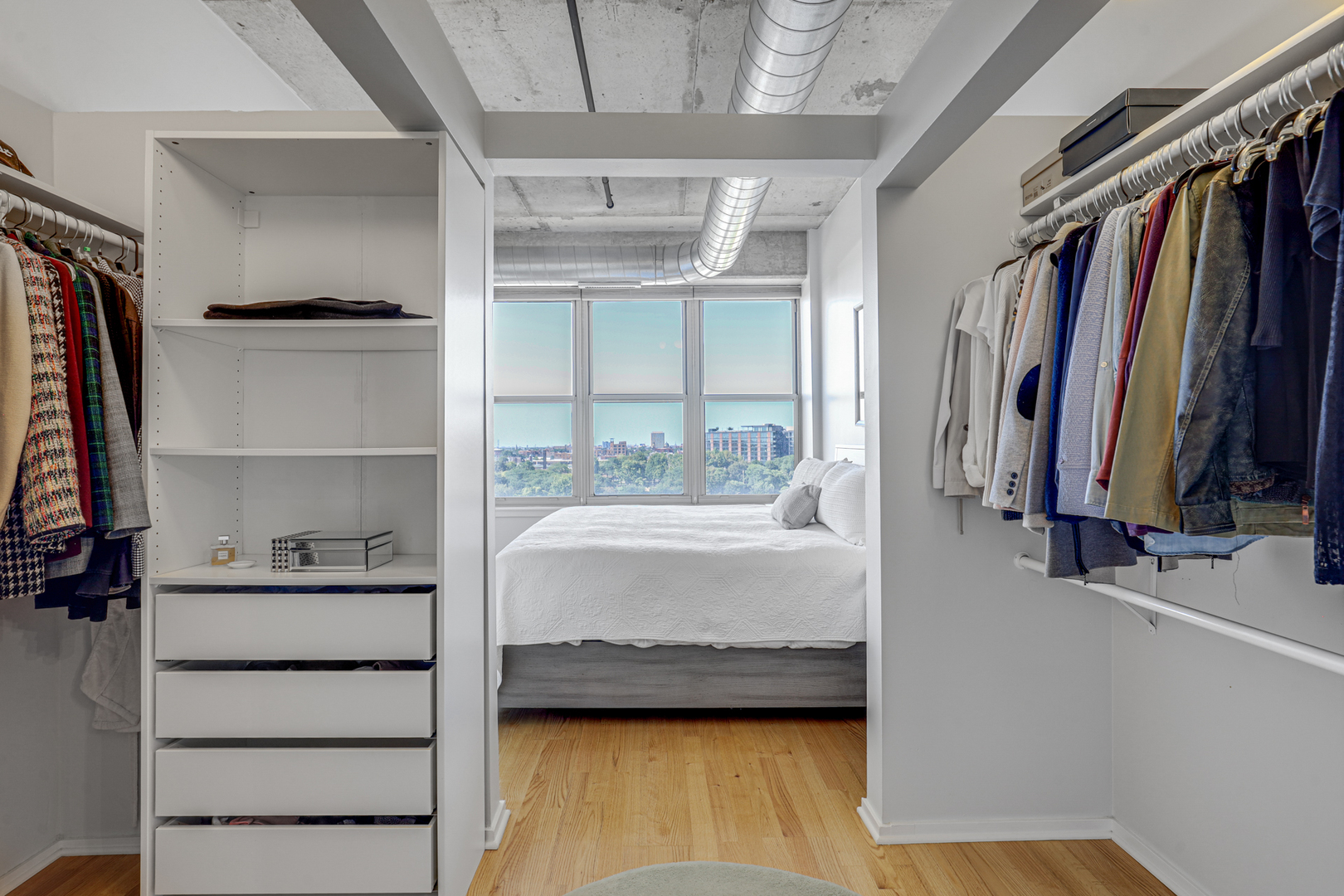 6 S Laflin Street Unit: 801