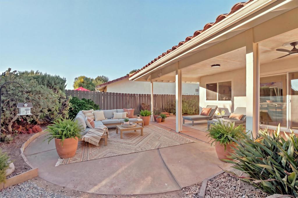 17506 Plaza Karena
