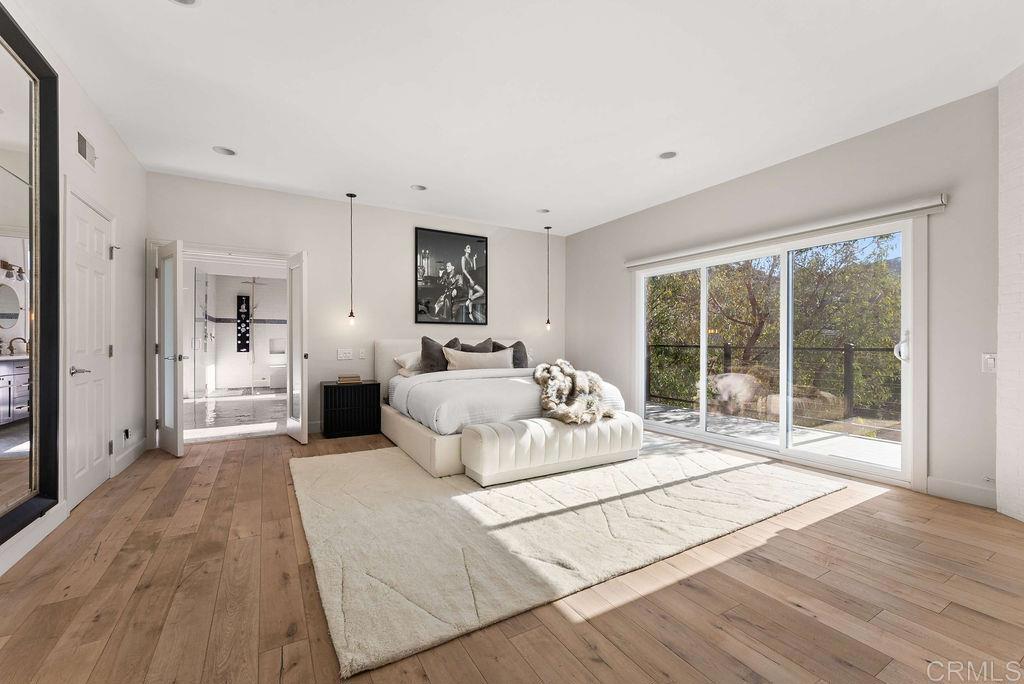 3866 Alta Mesa Drive