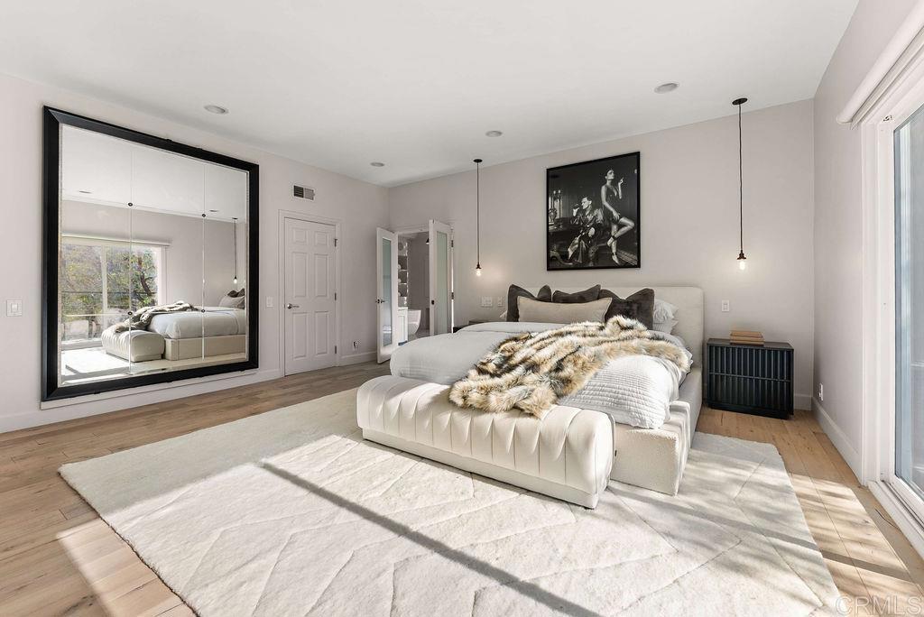 3866 Alta Mesa Drive