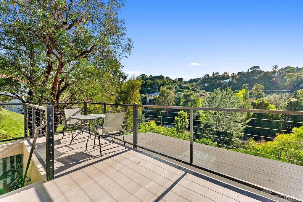 3866 Alta Mesa Drive