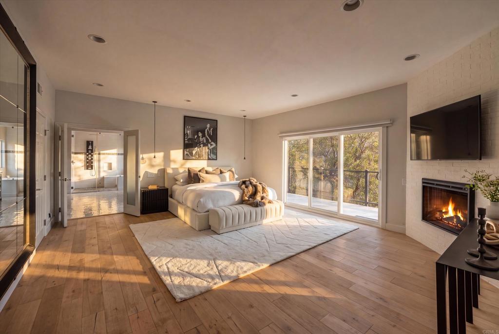 3866 Alta Mesa Drive