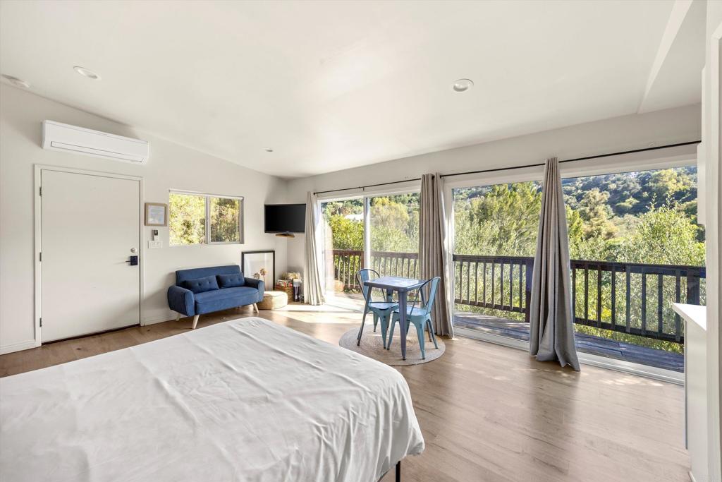 3866 Alta Mesa Drive
