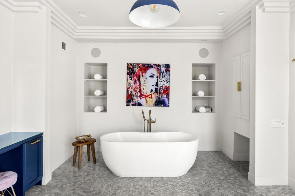 3866 Alta Mesa Drive