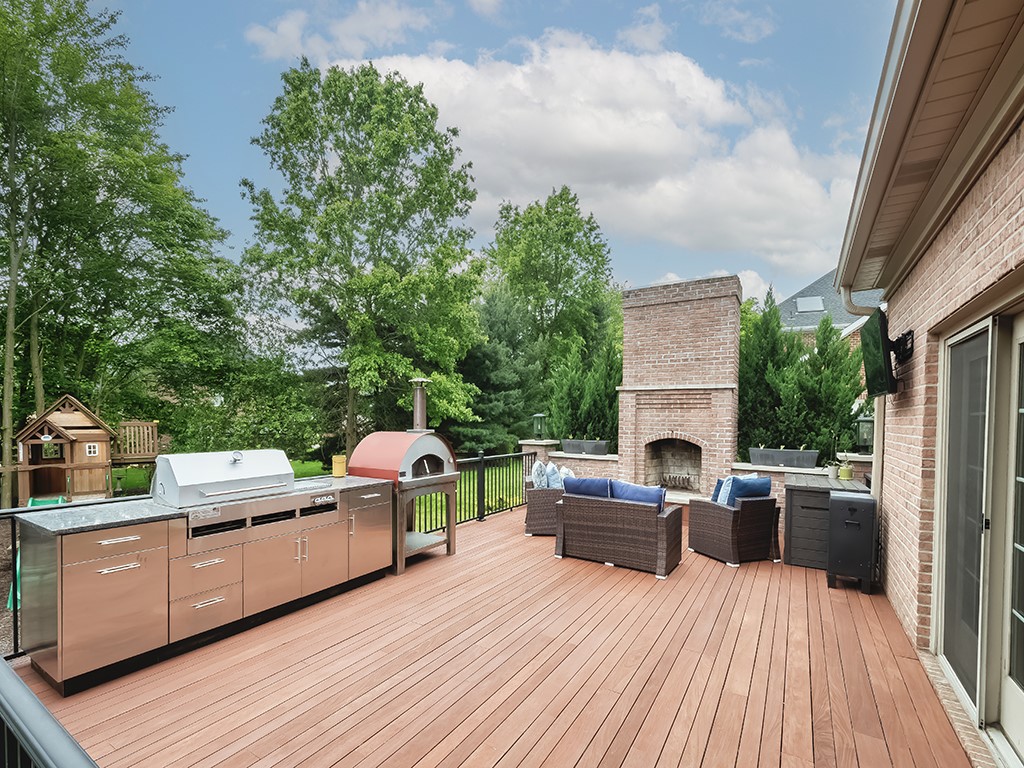 906 Big Bear Court