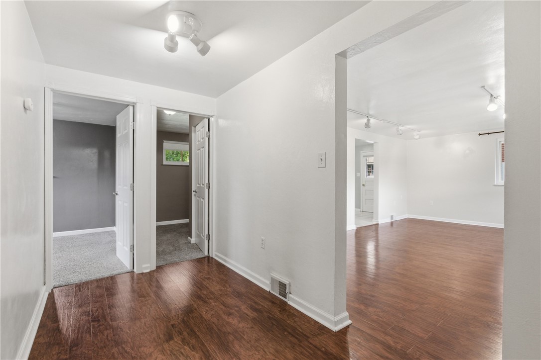 20 Florian Dr