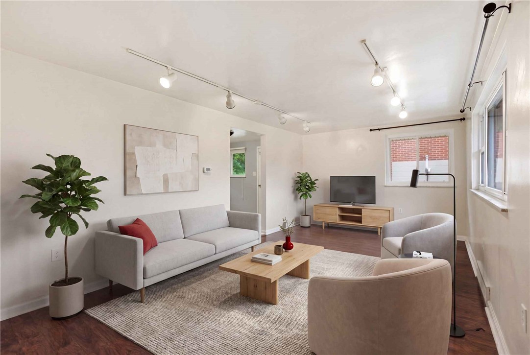 20 Florian Dr