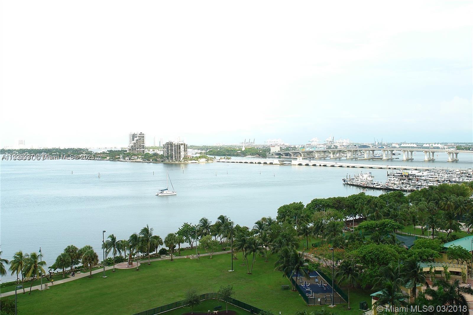 1900 N Bayshore Dr Unit: 3218