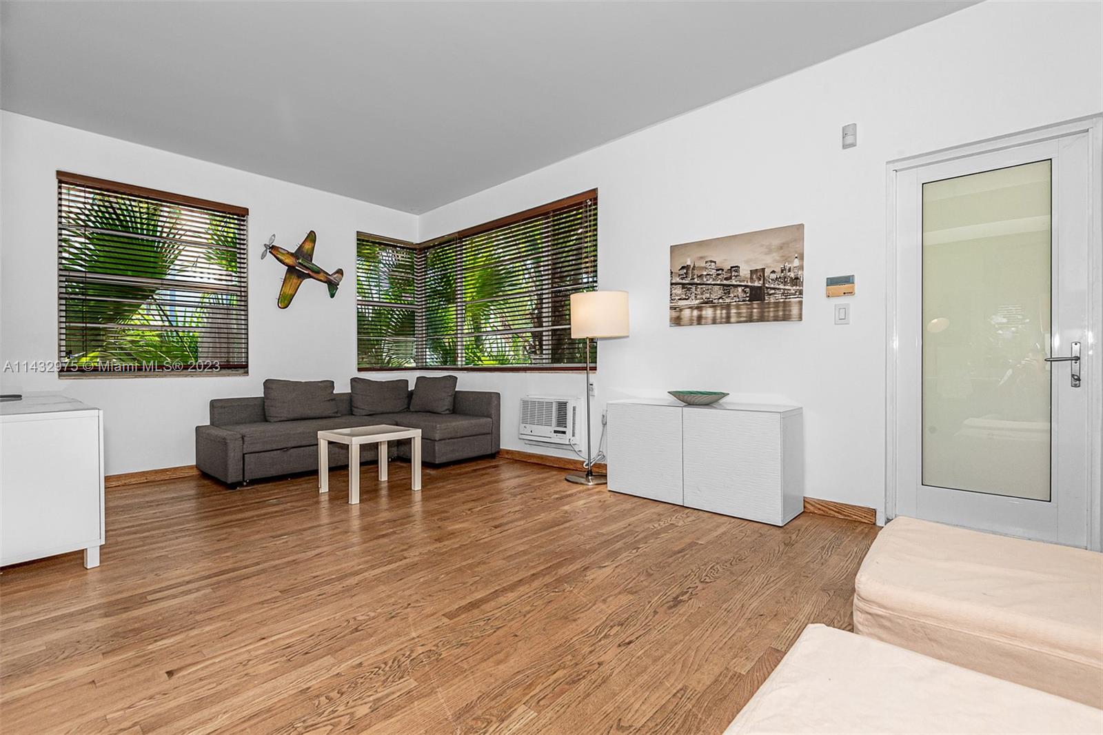1540 Euclid Ave Unit: 101