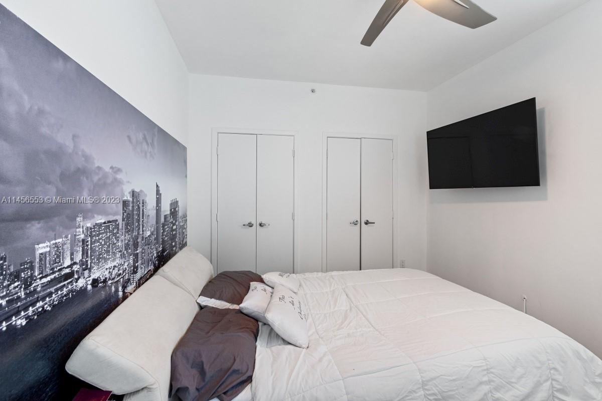 888 Biscayne Blvd Unit: 1809