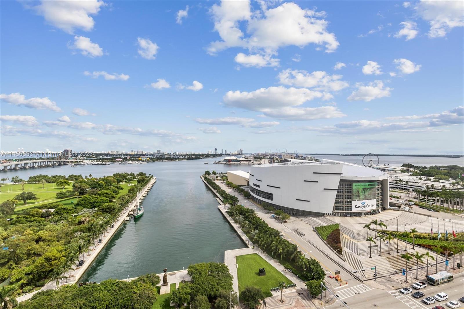 888 Biscayne Blvd Unit: 1809