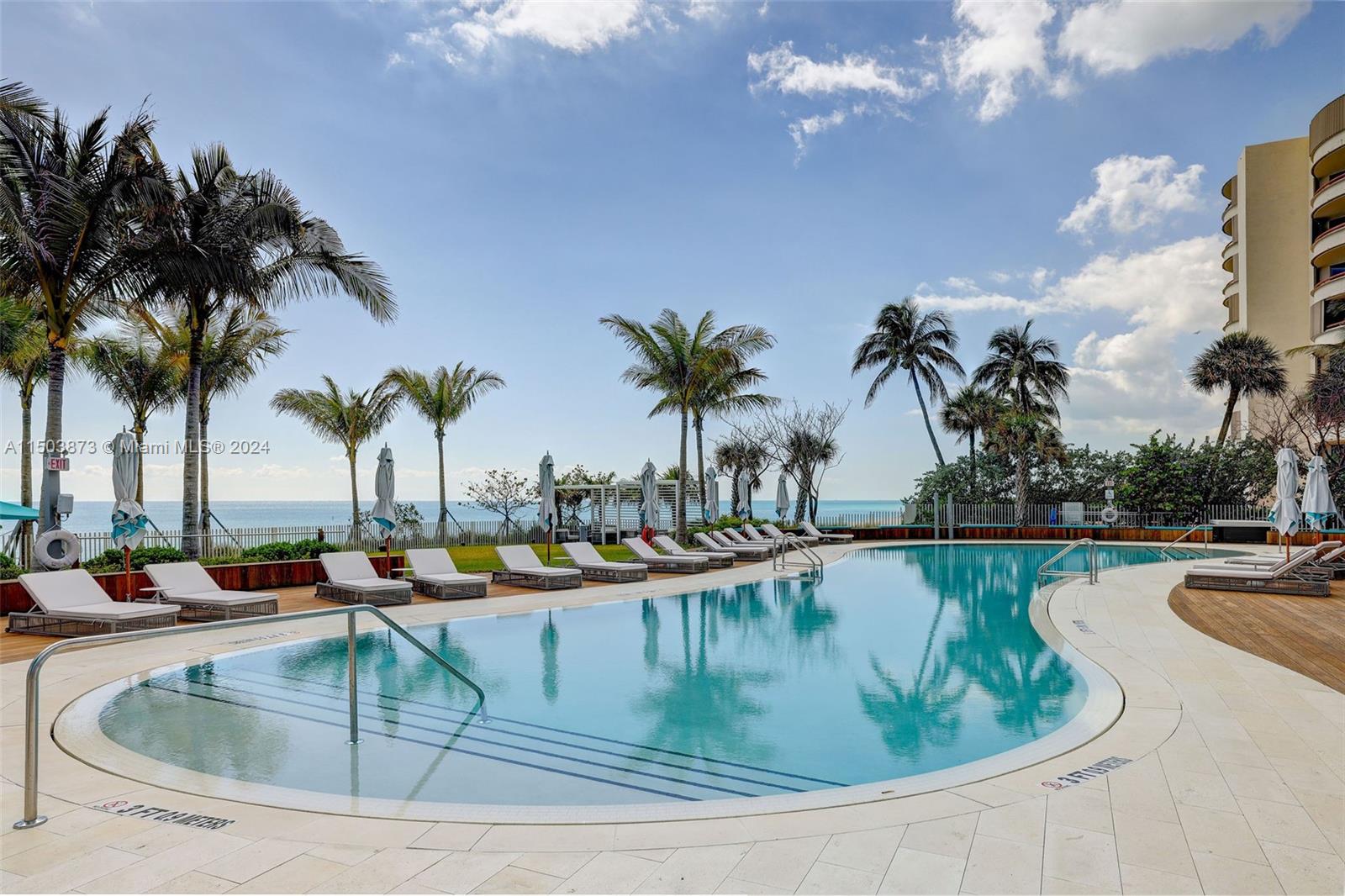 15701 Collins Ave Unit: 601