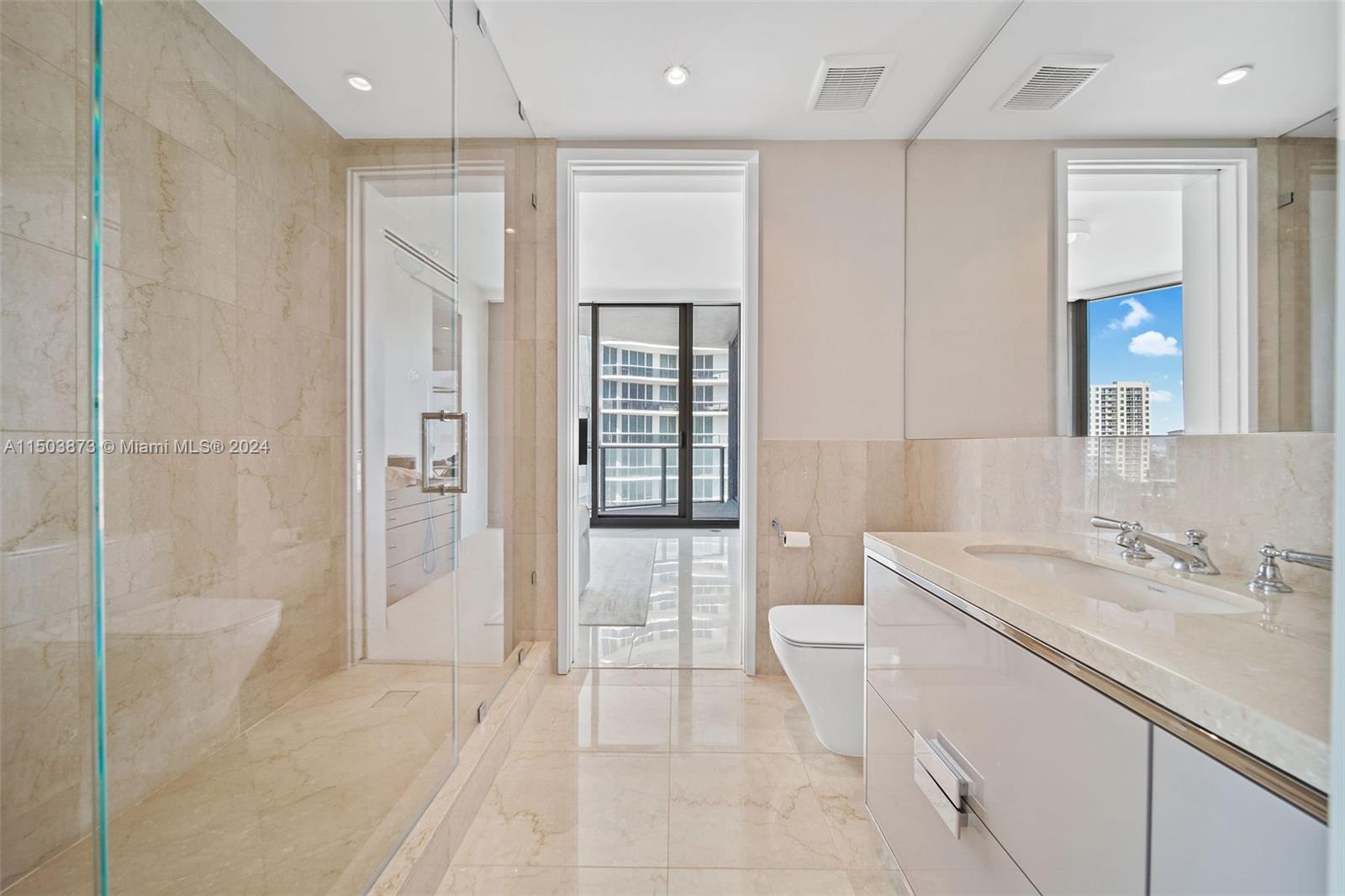 15701 Collins Ave Unit: 601