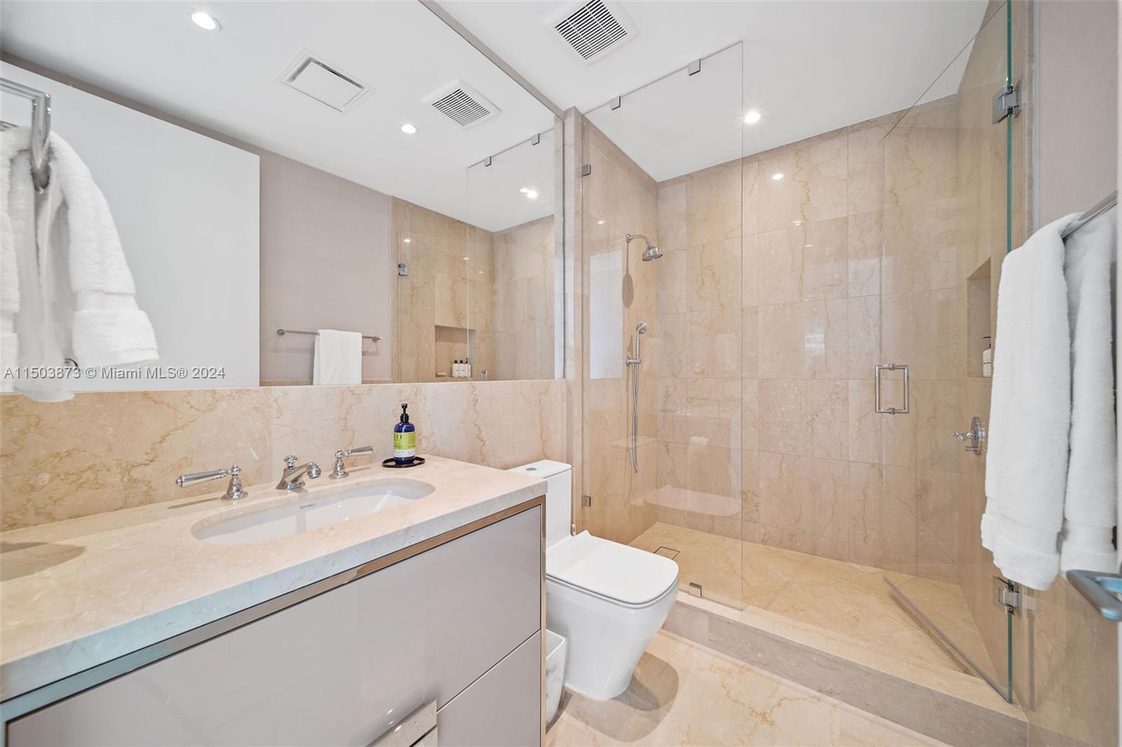 15701 Collins Ave Unit: 601