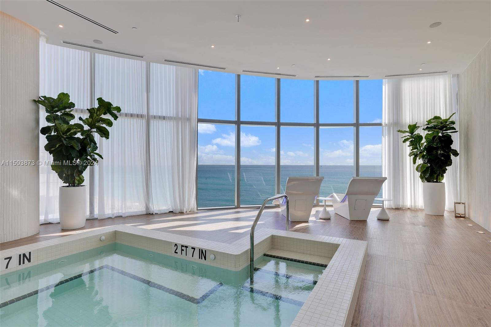 15701 Collins Ave Unit: 601