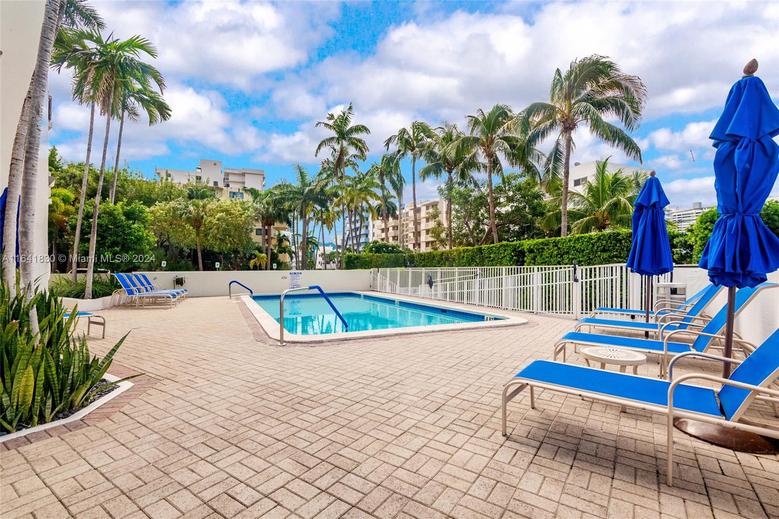 1688 West Ave # 07 Unit: PH-07