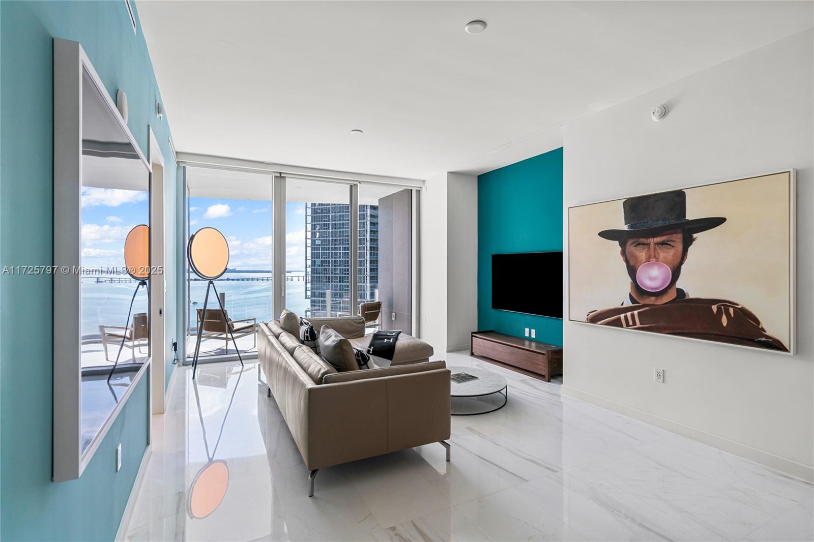 300 S Biscayne Blvd # 2505