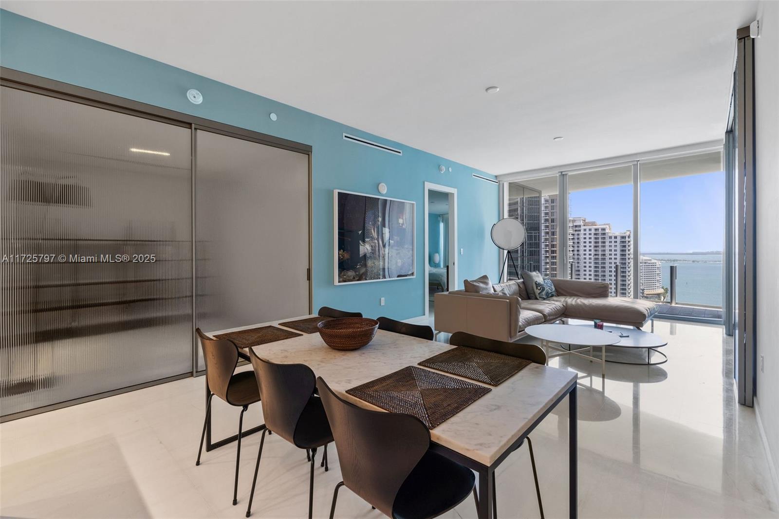300 S Biscayne Blvd # 2505