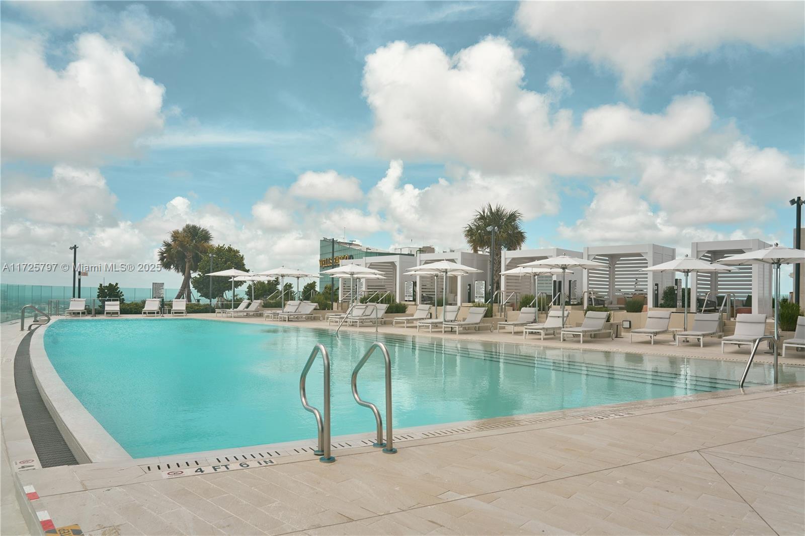 300 S Biscayne Blvd # 2505