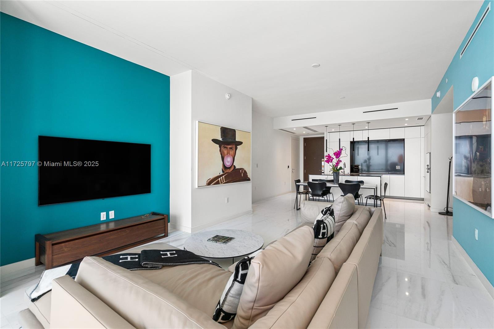 300 S Biscayne Blvd # 2505