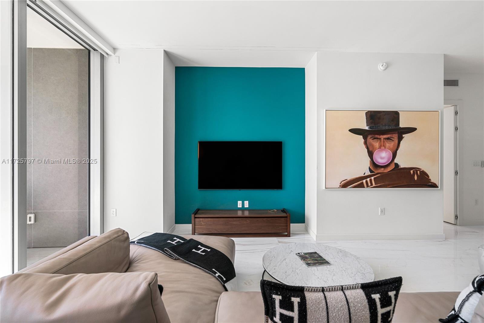 300 S Biscayne Blvd # 2505