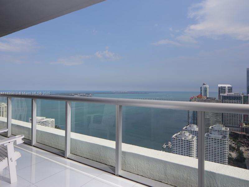 495 Brickell Ave # 4205