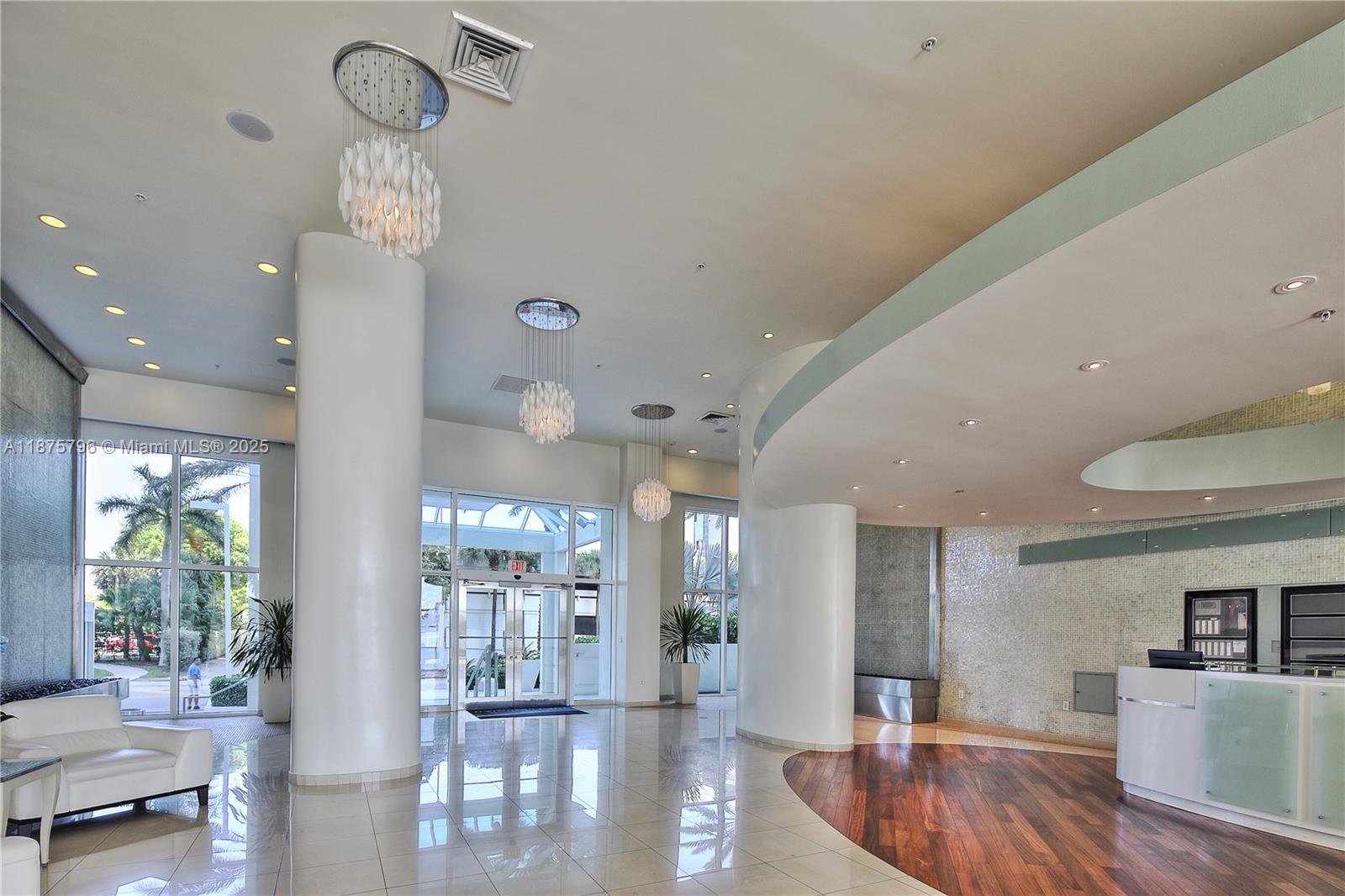 650 West Ave # 2801