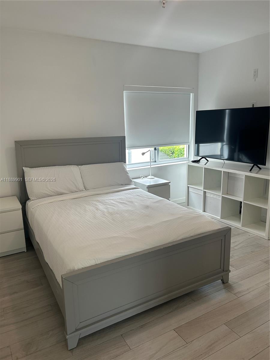 1450 Meridian Ave # 201