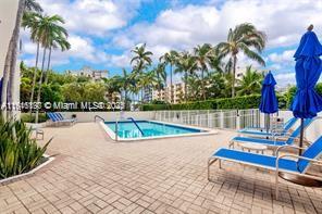 1688 West Ave # 07 Unit: PH-07